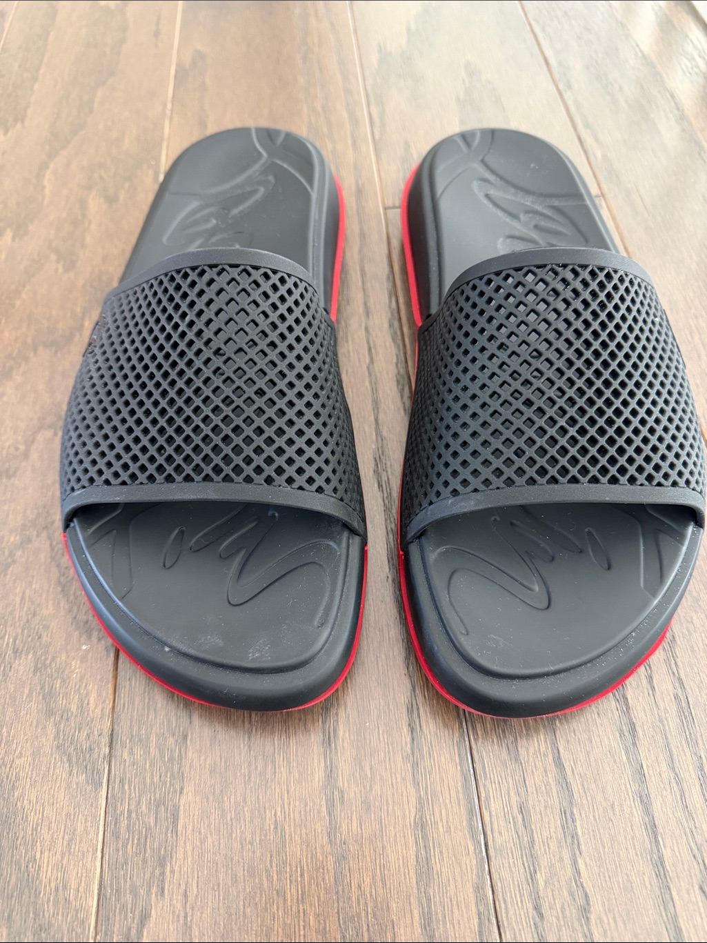 Men's Black Slide Sandals With Red Trim Christian Louboutin New Beach Slides